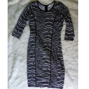 Black & White Stripe Print Sweater Dress L